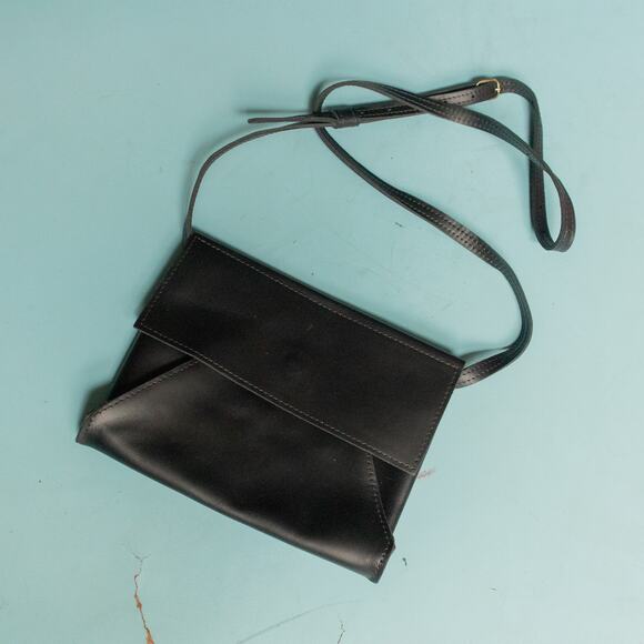 Faust Leather Goods Made in USA Black Leather Folded Crossbody Bag Small Batch - Picture 1 of 7